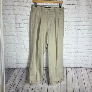 Britches Great Outdoors Mens Pleated Front Chino Khaki Pants size W33 L30